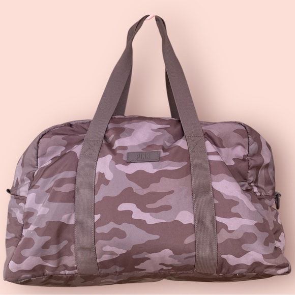 VICTORIAS SECRET/ PINK BORA BROWN CAMO DUFFLE BAG TOTE WEEKENDER EUC - Picture 1 of 5